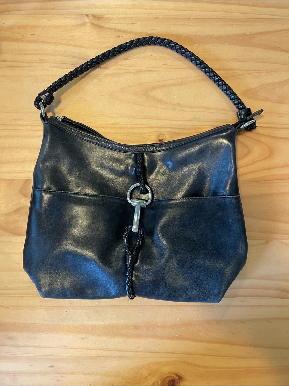 Vintage Y2K Black Leather Peck & Peck Braided Clasp Hobo Bag